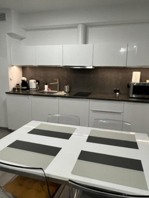 Apartament Esensja III